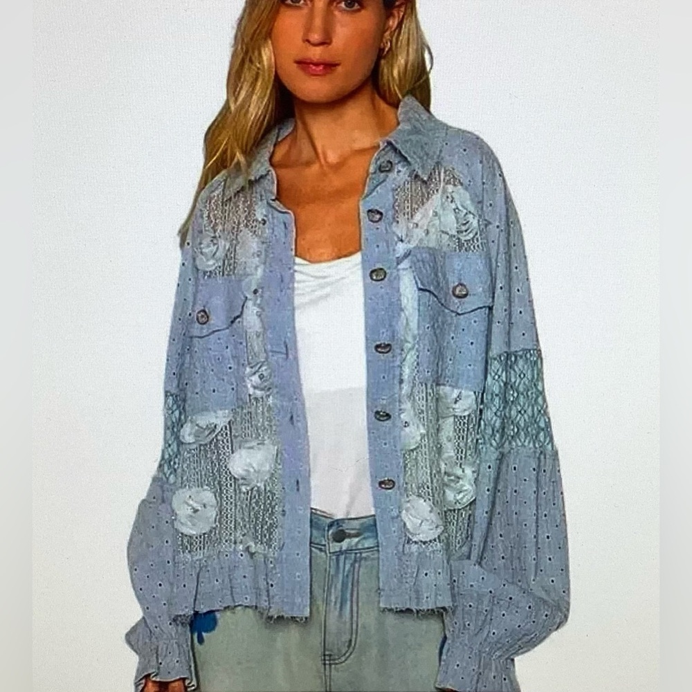 POL Blue Roses and Lace Jacket - Picture 2 of 5